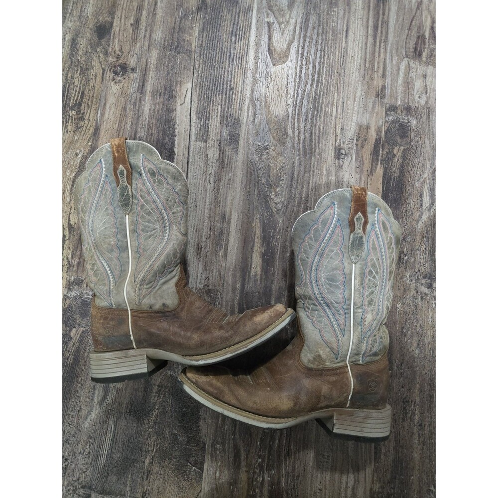 Ariat Women’s Western Boots Size 6 Square Toe